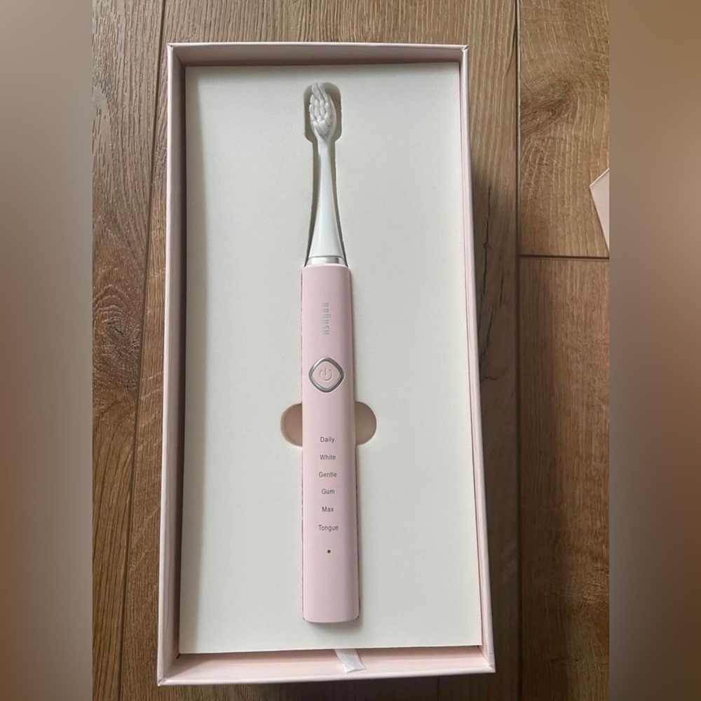 Pink Bruush Electric Toothbrush